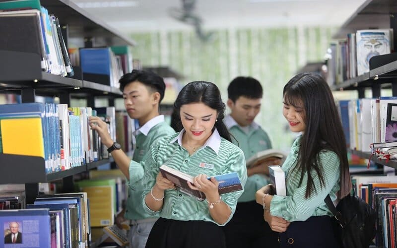 phát triển ngành Việt Nam học